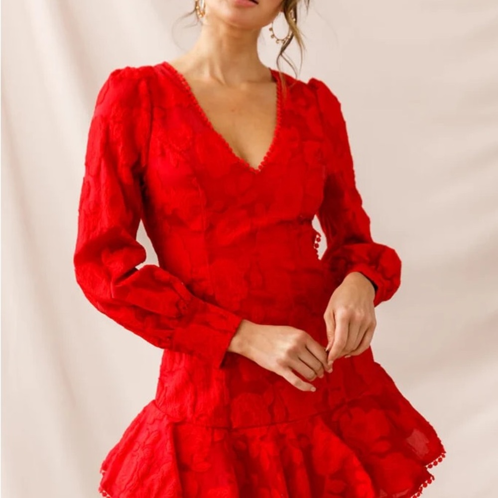Elegant Red Long Sleeve Dress